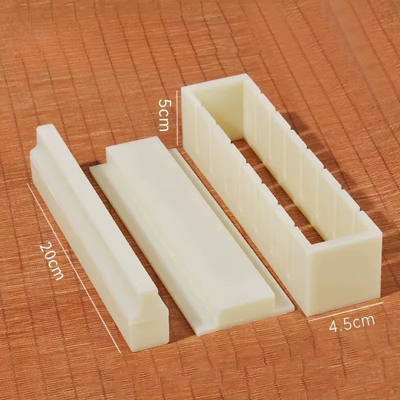3Pcs/Set Sushi Maker Equipment Kit Plastic Sushi Rolls Mold round Square Heart-Shaped Sushi Making Tools Cake Roll Mold